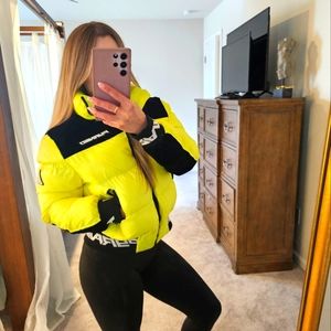 black pyramid expedition puffer ski jacket sz Medium